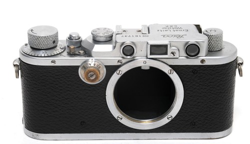 Leica iiia camera body screw - leica,