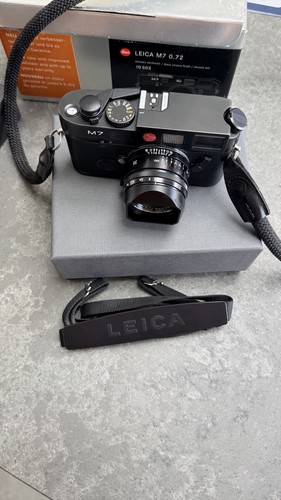 Leica camera black - leica,