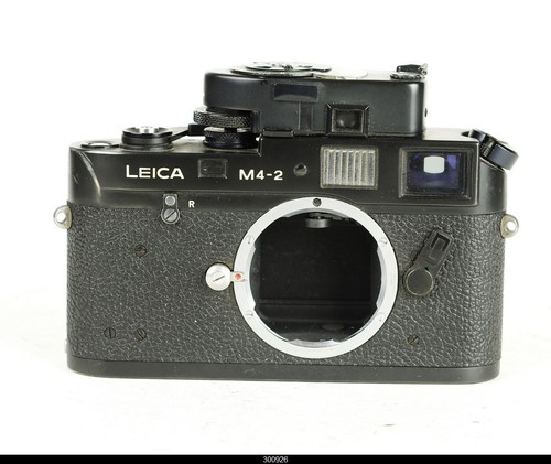 Leica black 35mm - leica,