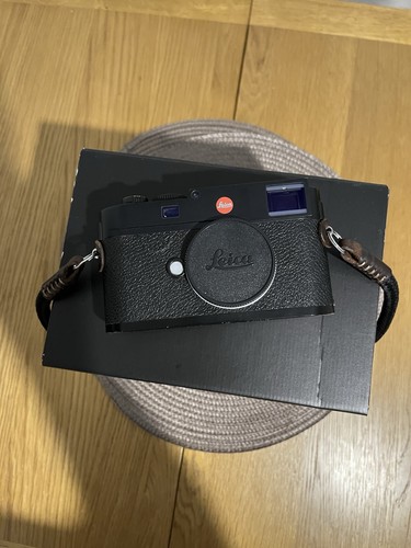Leica camera body - (typ, 262)