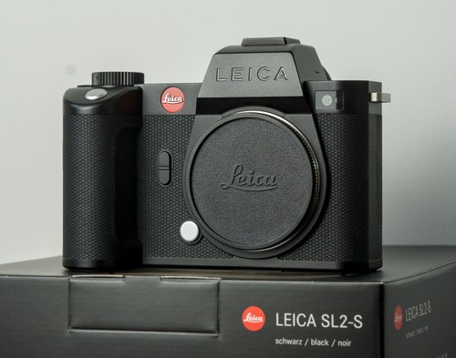 Leica sl2 camera - sl2-s, 880)