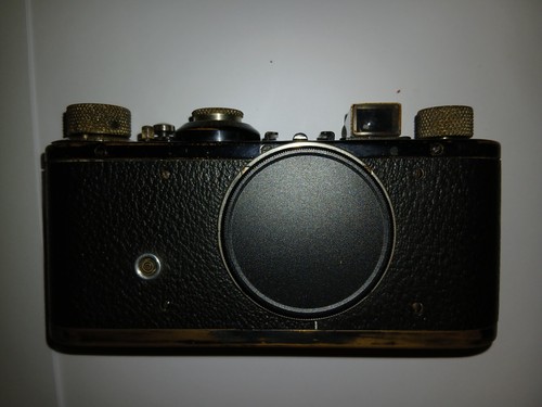 Leica 35mm 1930 camera - camera, sn